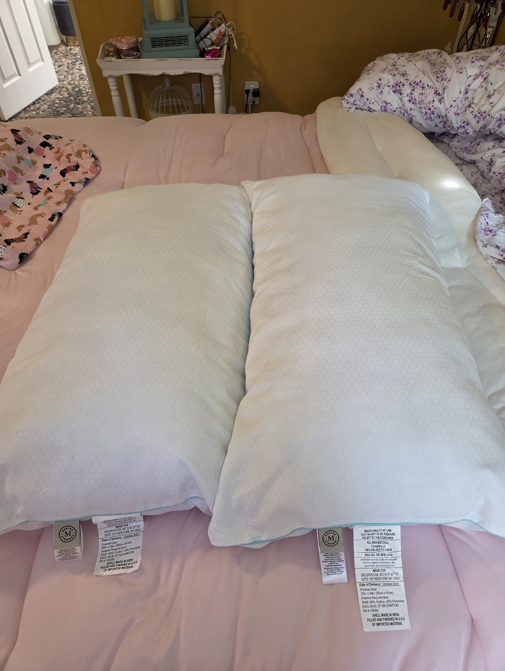 Hypoallergenic White Bed Pillows - Set of 2